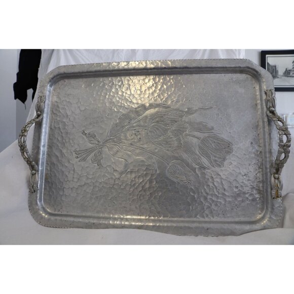Vtg Hand Wrought Creation By Rodney Kent Aluminum Serving Tray Floral Design - Picture 1 of 3